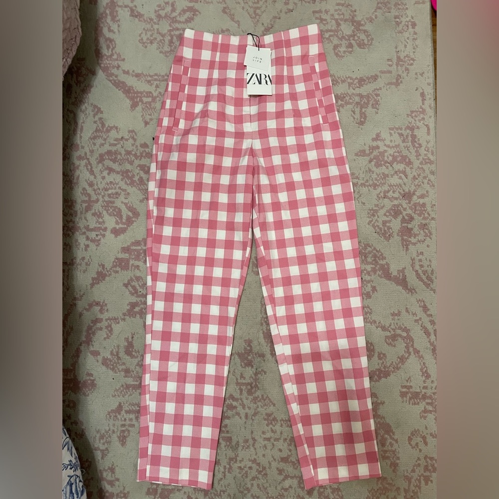 Zara trousers never worn.